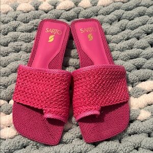 Sarto Women's Vibrant Pink Woven Sandals -NEW
